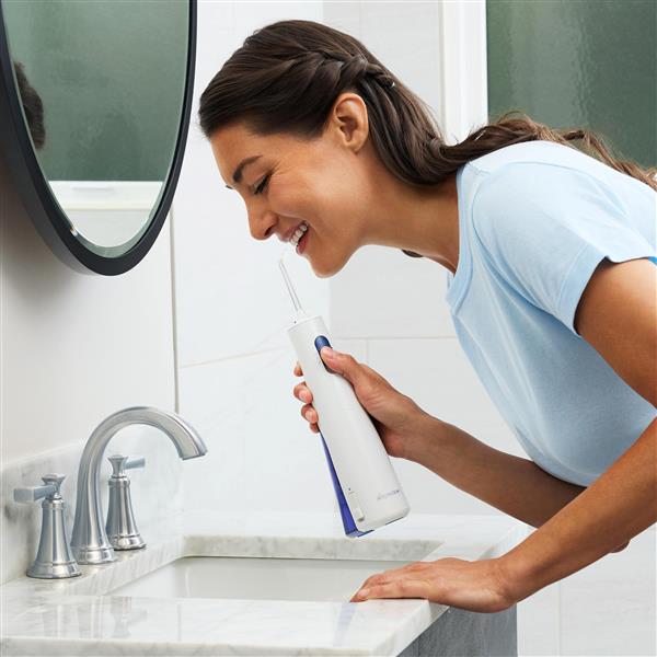 White Waterpik™ Cordless 1000 Water Flosser