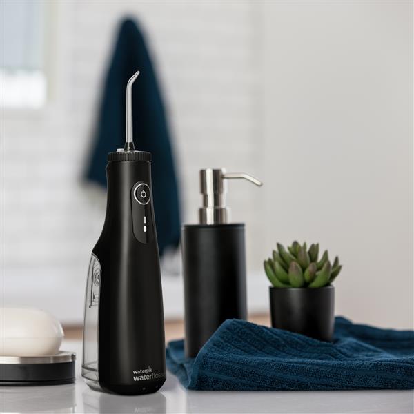 Black Waterpik? Cordless Select Water Flosser