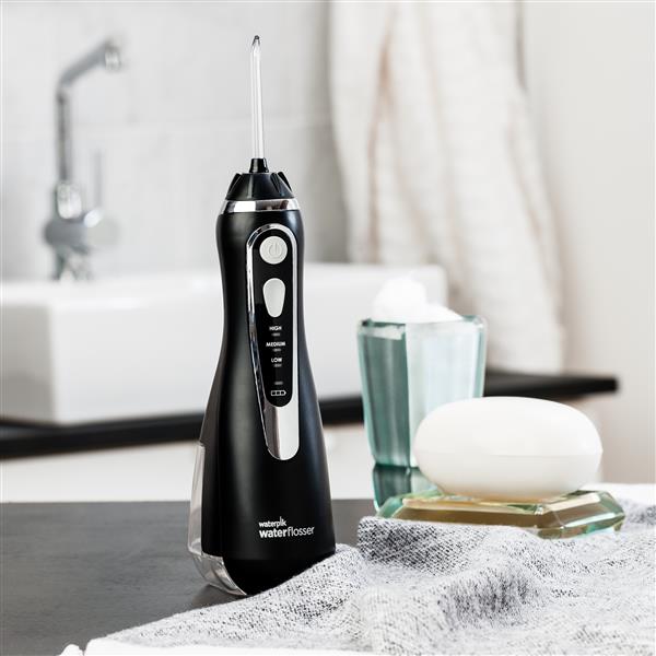 Black Waterpik™ Cordless Advanced 2.0 Water Flosser