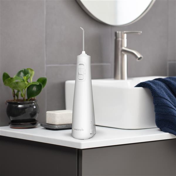 White Waterpik? Cordless Pulse Water Flosser