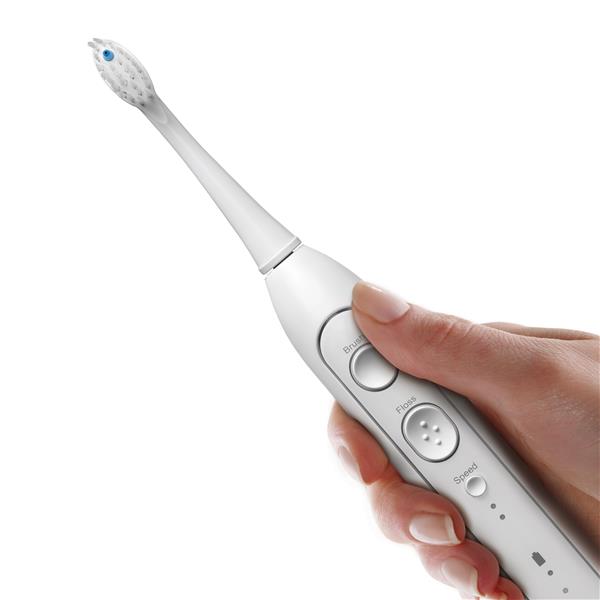White Waterpik? Sonic-Fusion? 2.0 Professional Flossing Toothbrush